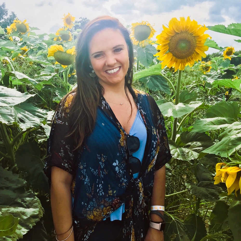 Meet your Posher, Lauren